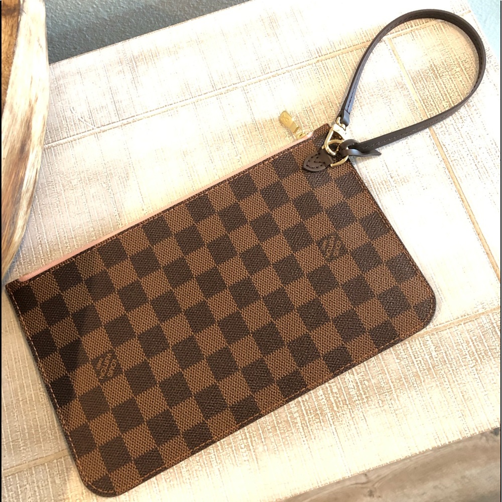 Neverfull pouch